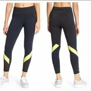 Athleta Color Block Leggings, EUC, barely worn, size M